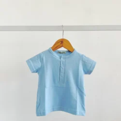 remera bebe polo celeste