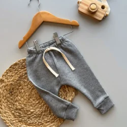 babucha soft frisada gris