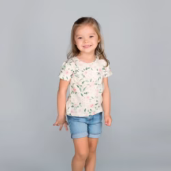 Remera nena Floreada